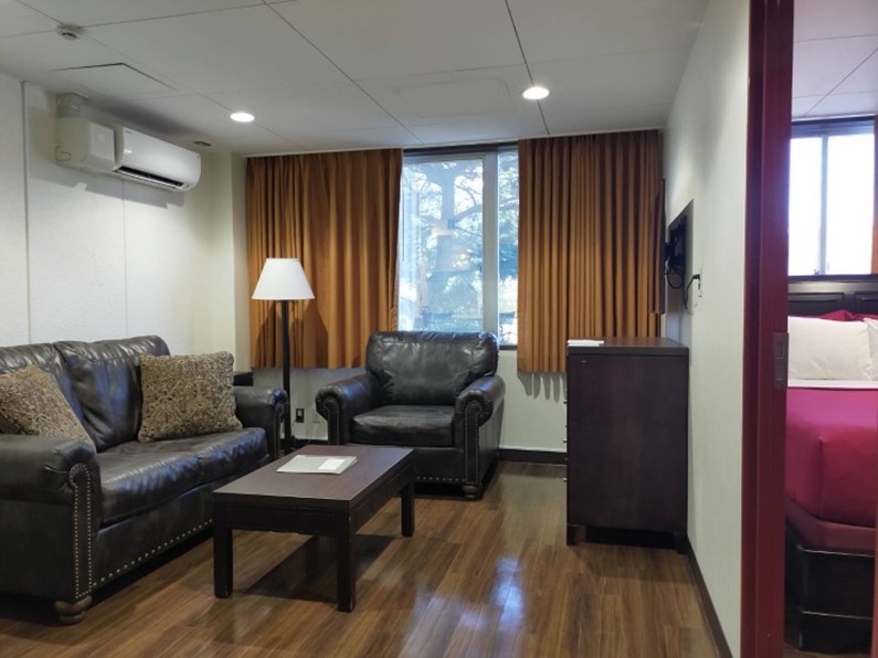 VIP Kitchen room x 1 room3.jpg
