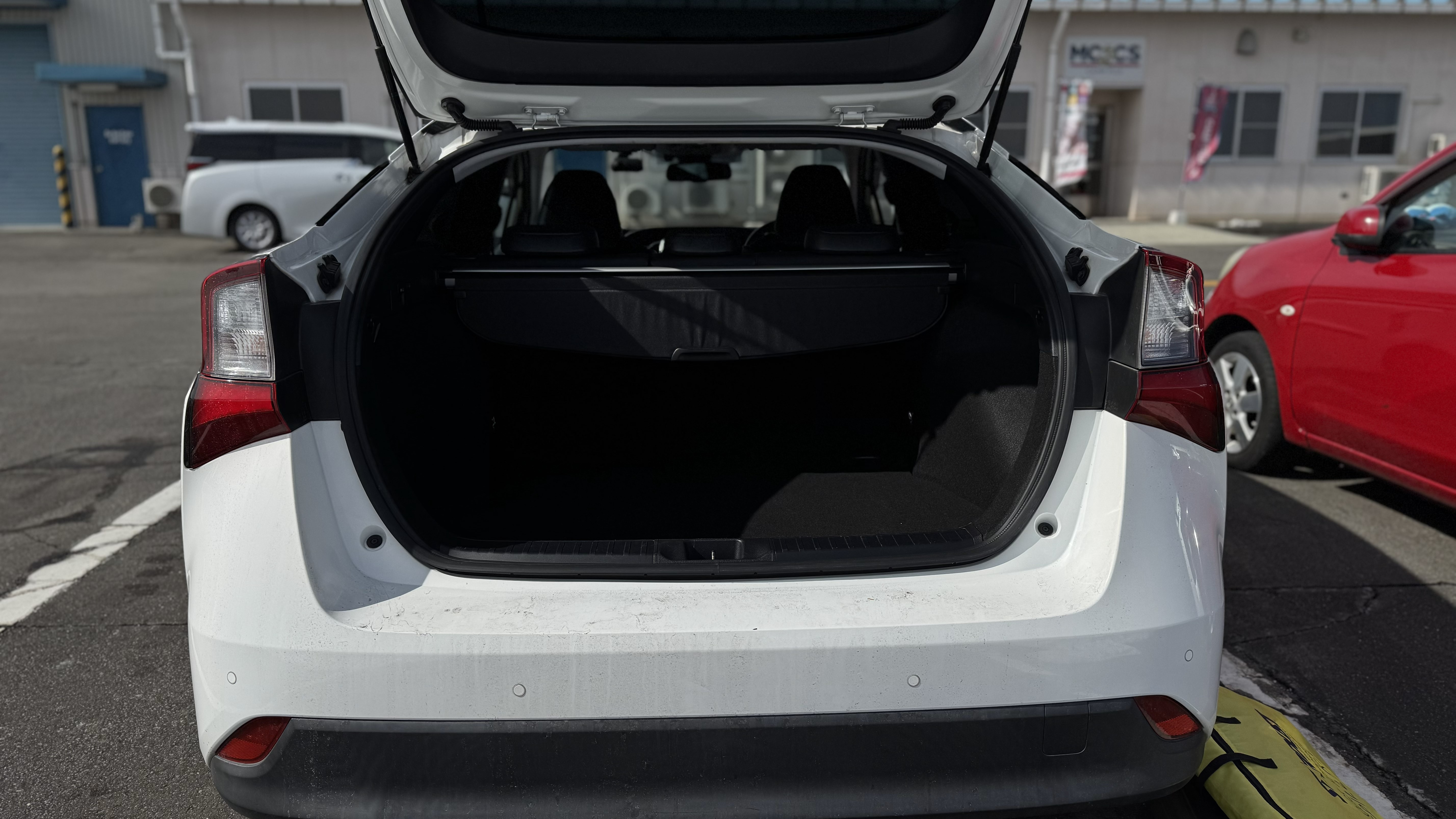 Toyota Prius Hybrid 7